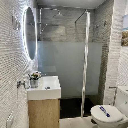 Апартаменти Pretty Pool View *